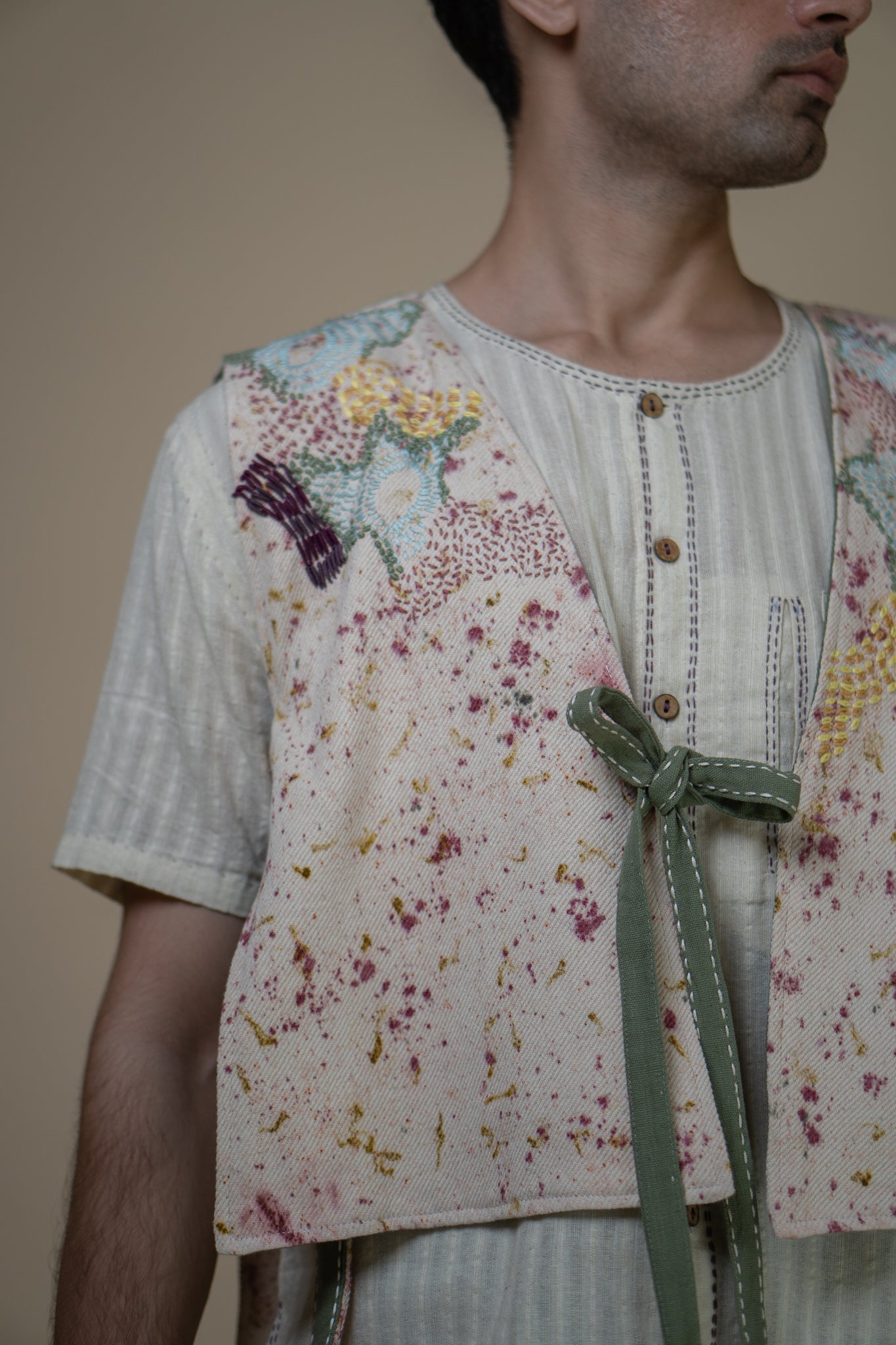 Lafaani - Meadows Unisex Reversible Bib