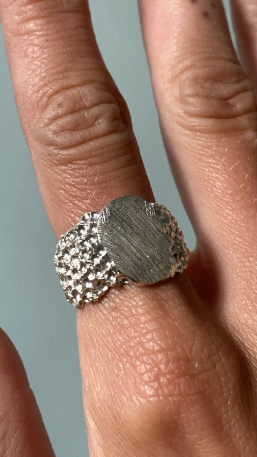 OJAS GARAL OVAL CUT