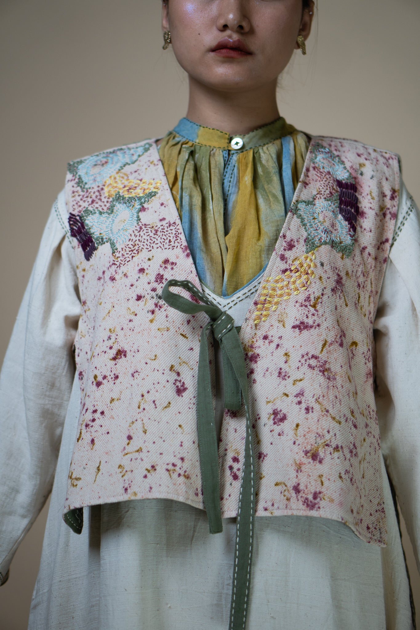 Lafaani - Meadows Unisex Reversible Bib