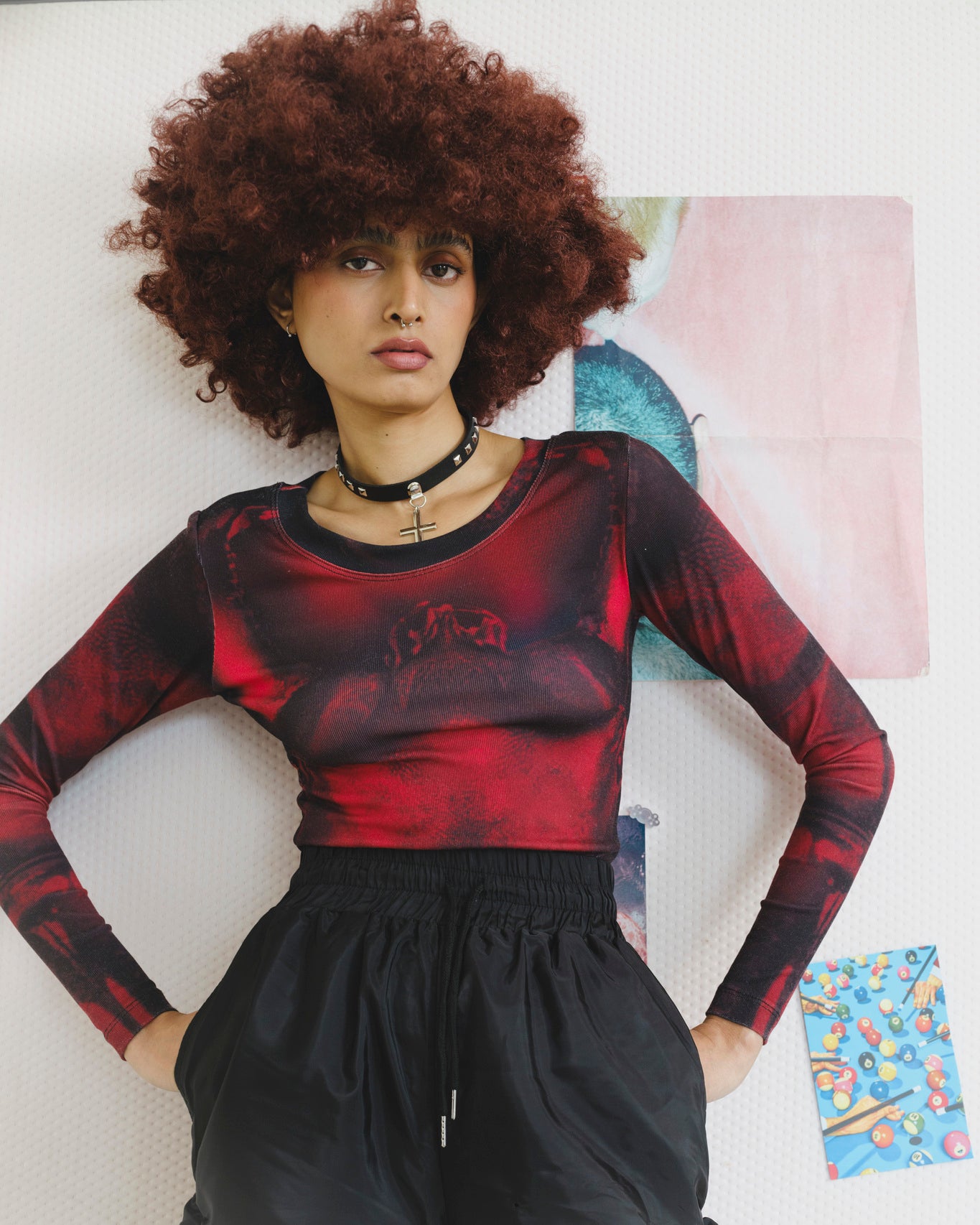 NOW AND THEN RED BODY PRINT LONG SLEEVE TOP