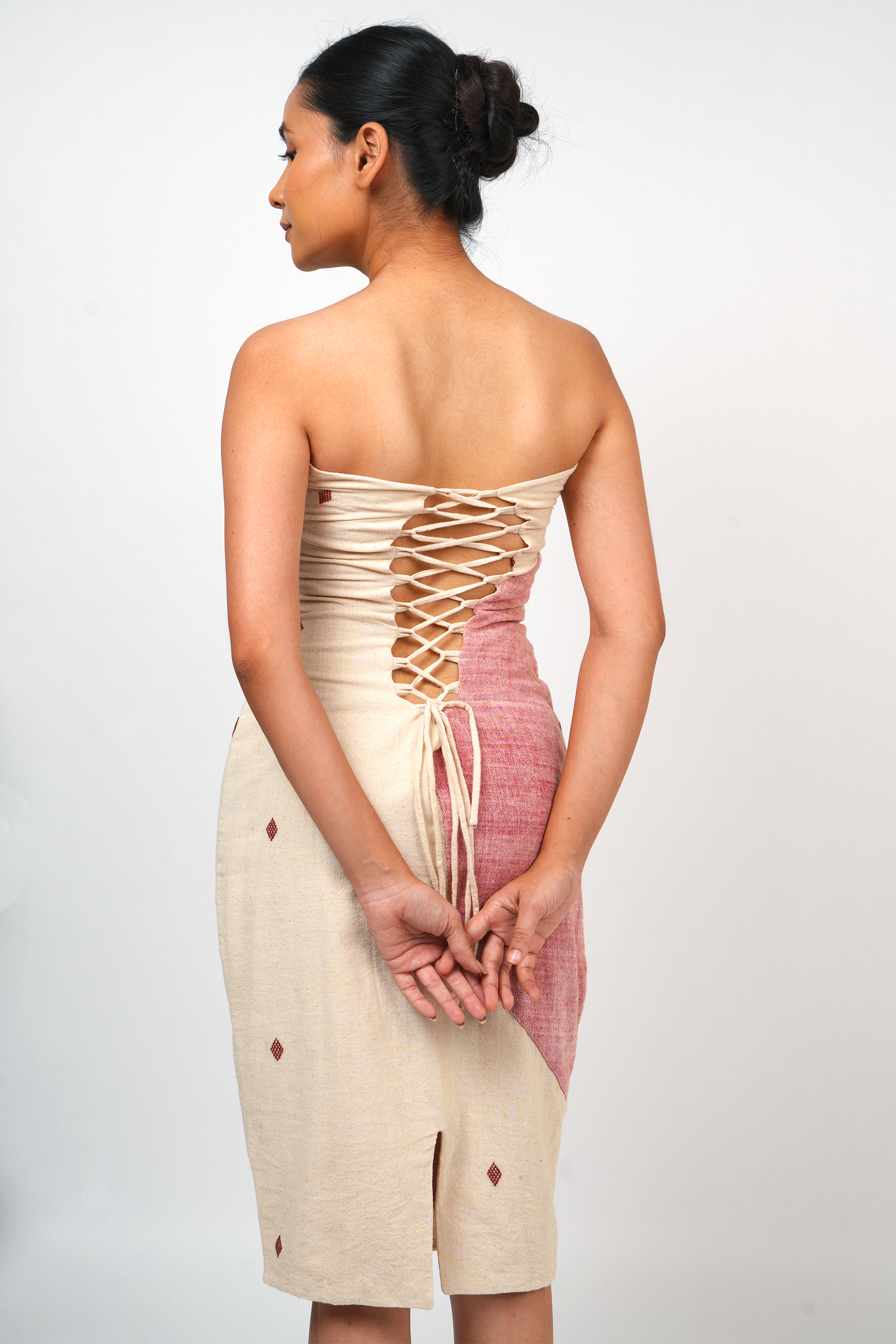 JIWYA - MAHUA BODYCON DRESS
