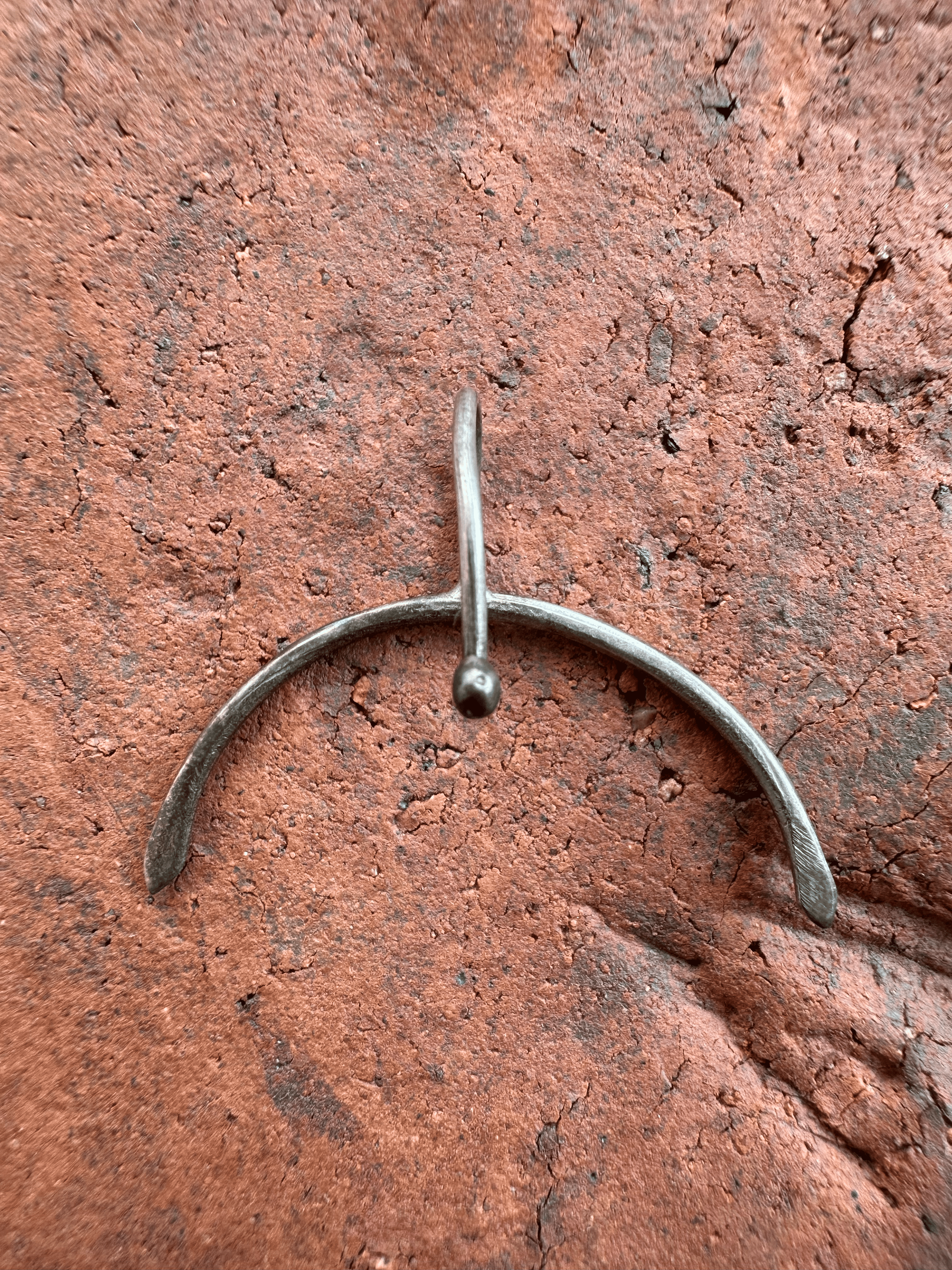 TARA BY LARA - SAHAR EAR CUFF